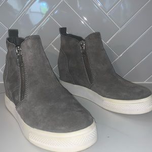 Steve Madden suede gray booties size 8